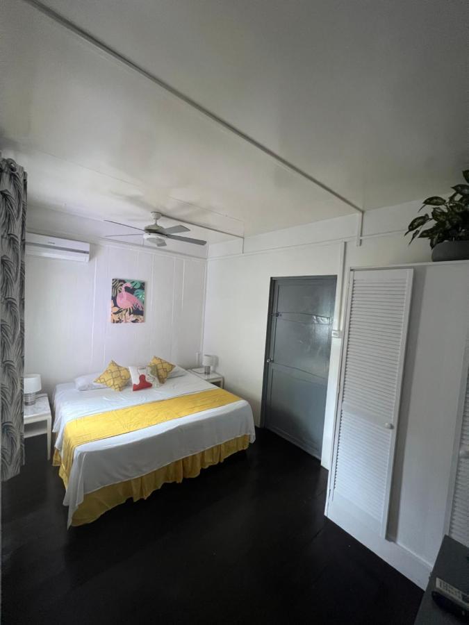 Beach Guest House Cleverdale Bridgetown Esterno foto