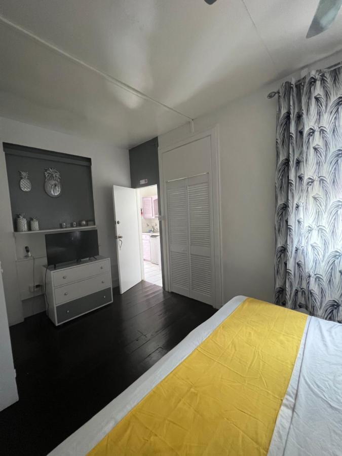 Beach Guest House Cleverdale Bridgetown Esterno foto