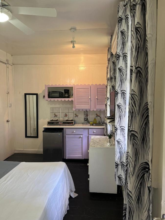 Beach Guest House Cleverdale Bridgetown Esterno foto